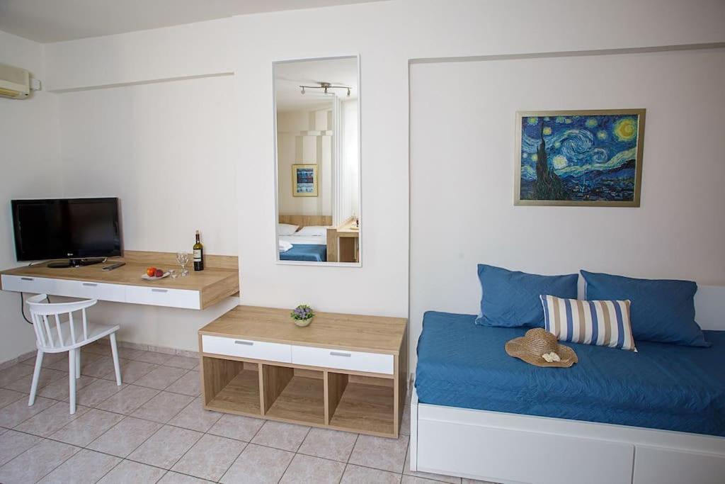 Piranthou Studios & Apartments Candia Esterno foto